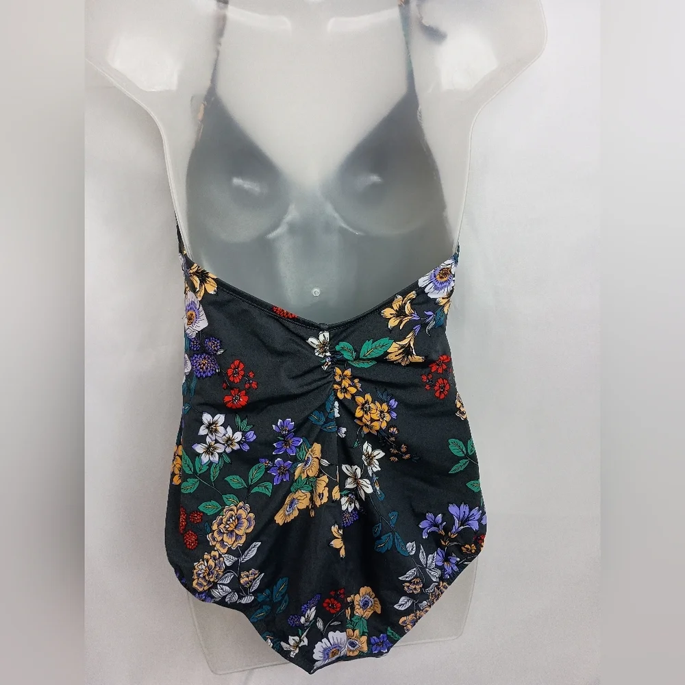 2/$30 NWT Coquette Ruffled Floral‎ Halter Sunmer Swimsuit (#1,389)